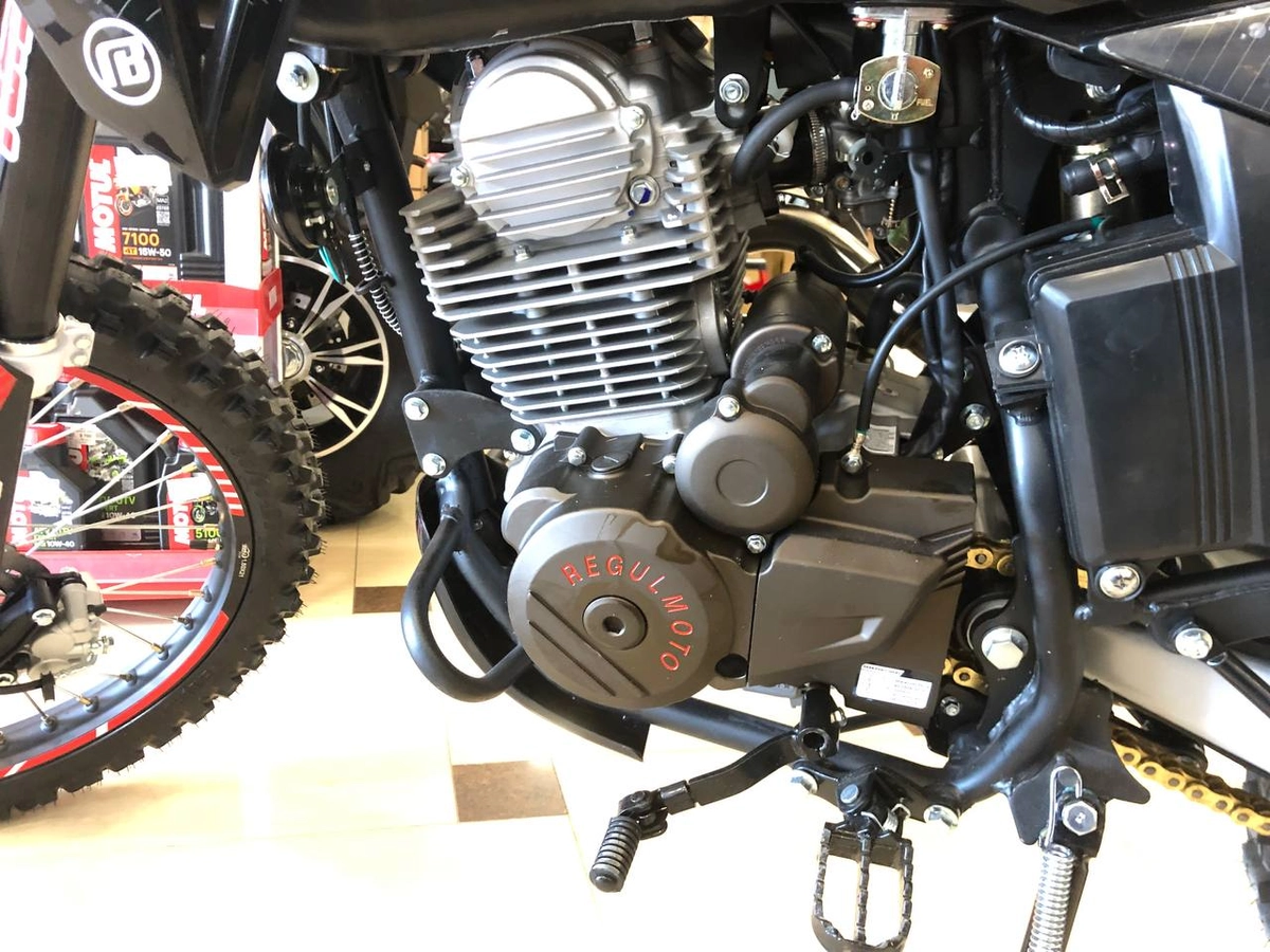 Мотоцикл Regulmoto Sport-003 PR PRO