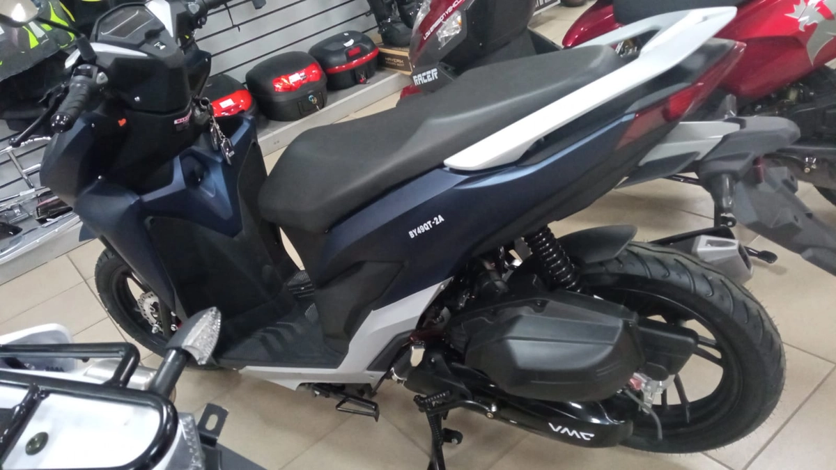 Скутер VENTO INFERNO (170) БЕЗ ПТС