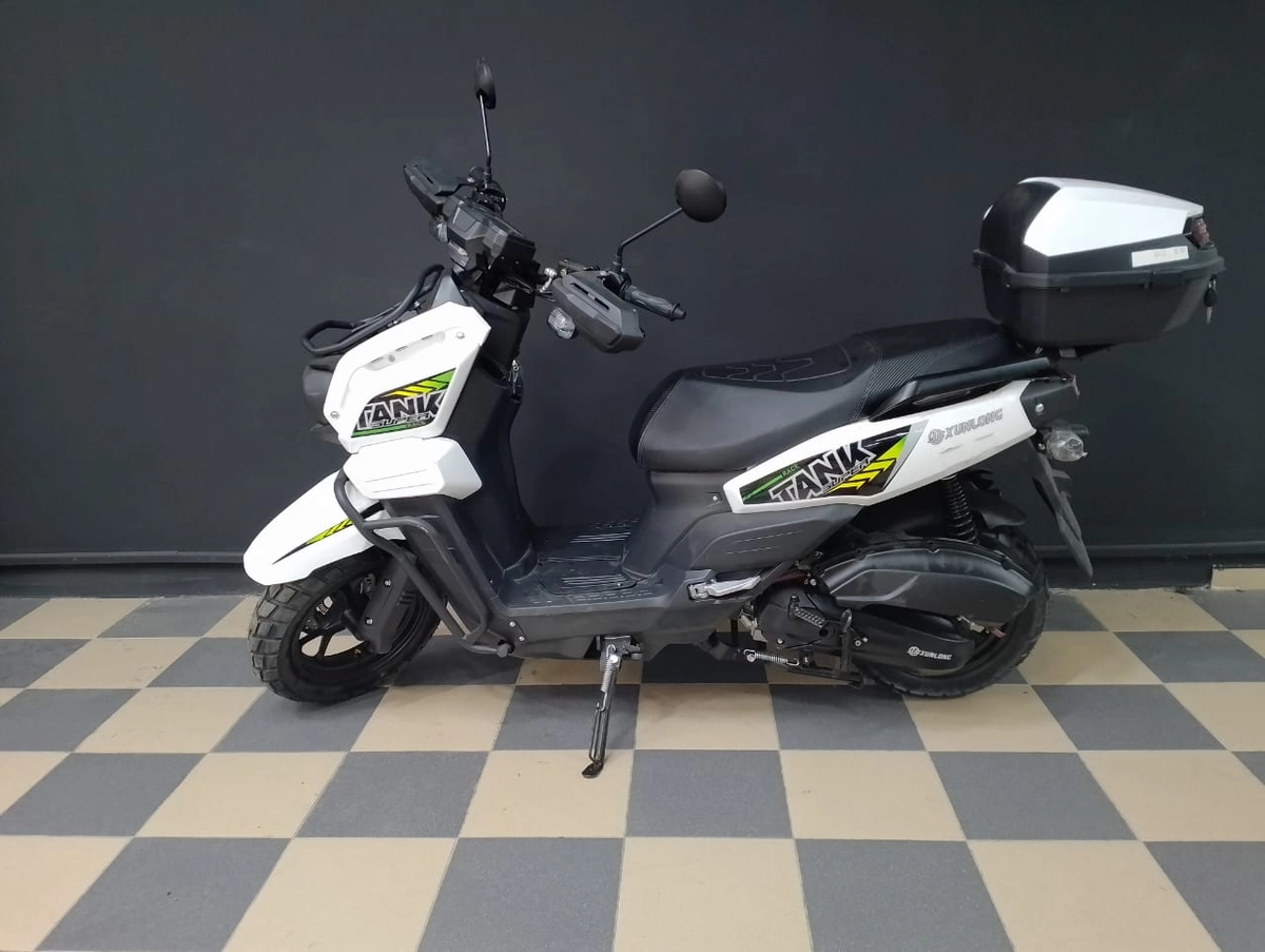 Скутер Xunlong Tank / Tiger 50 (150)