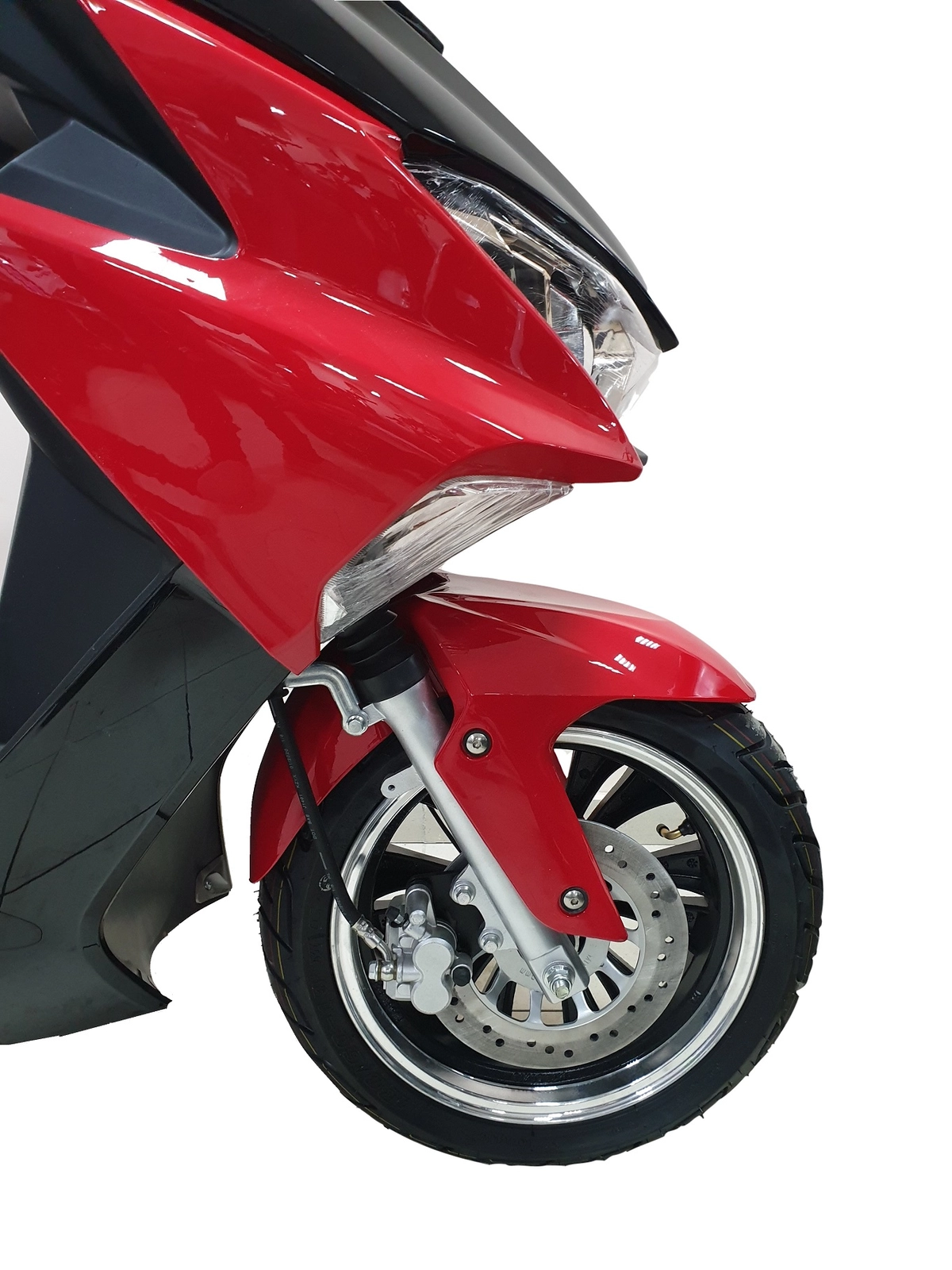 Скутер Millenium Force 15