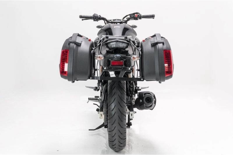 Кофры боковые пластиковые комплект, 22л BAJAJ PN124.030