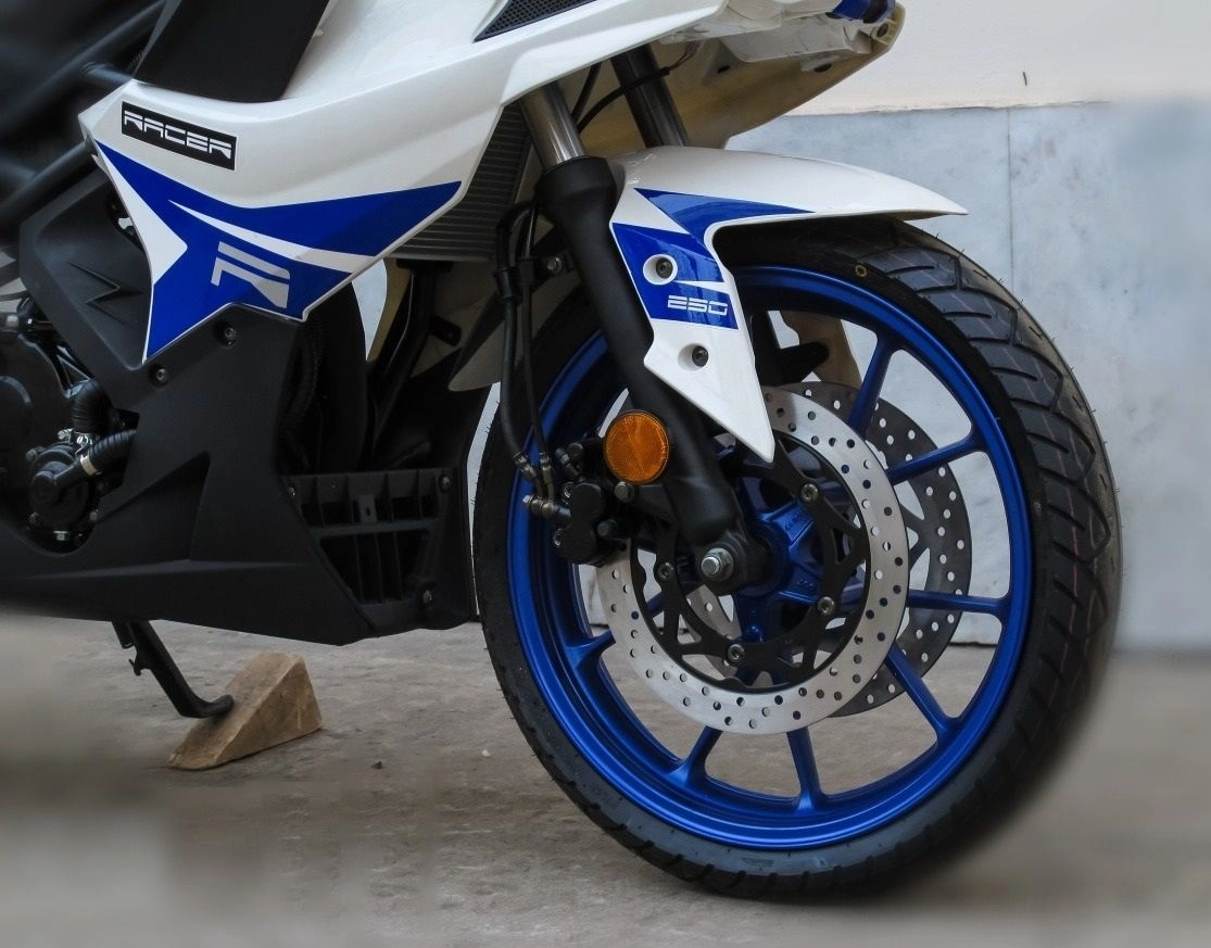 Мотоцикл Racer Storm RC250XZR-A