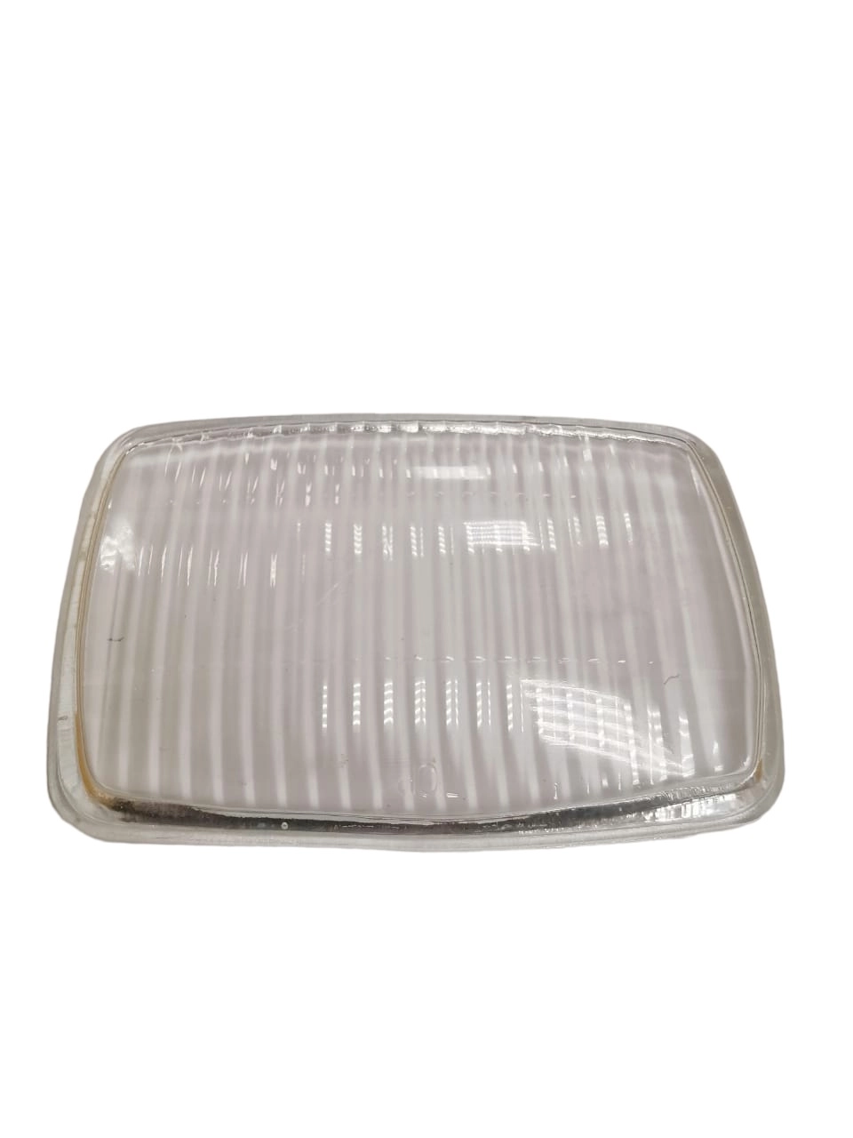 Стекло фары Дельта квадратное