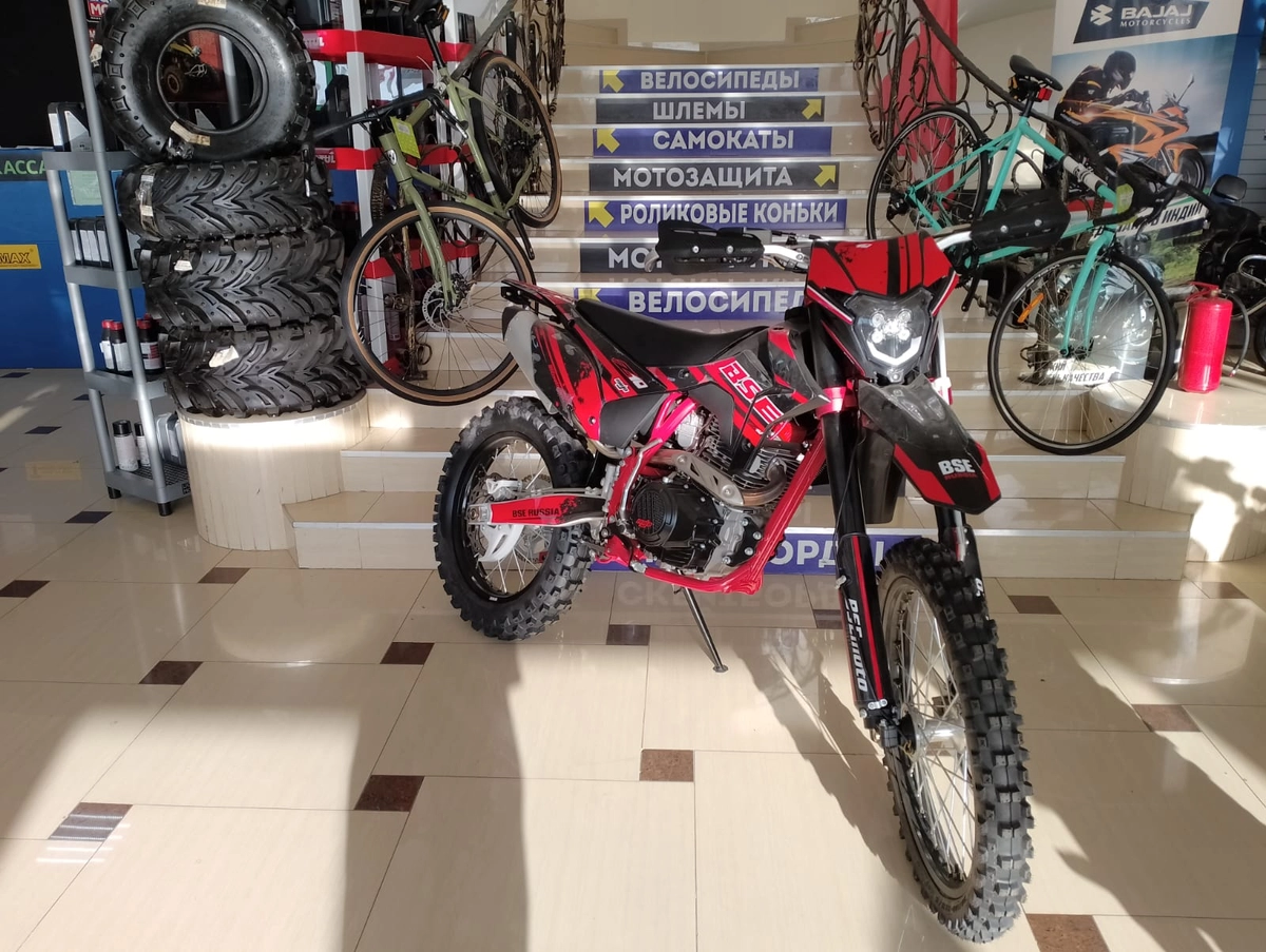 Мотоцикл BSE Z10