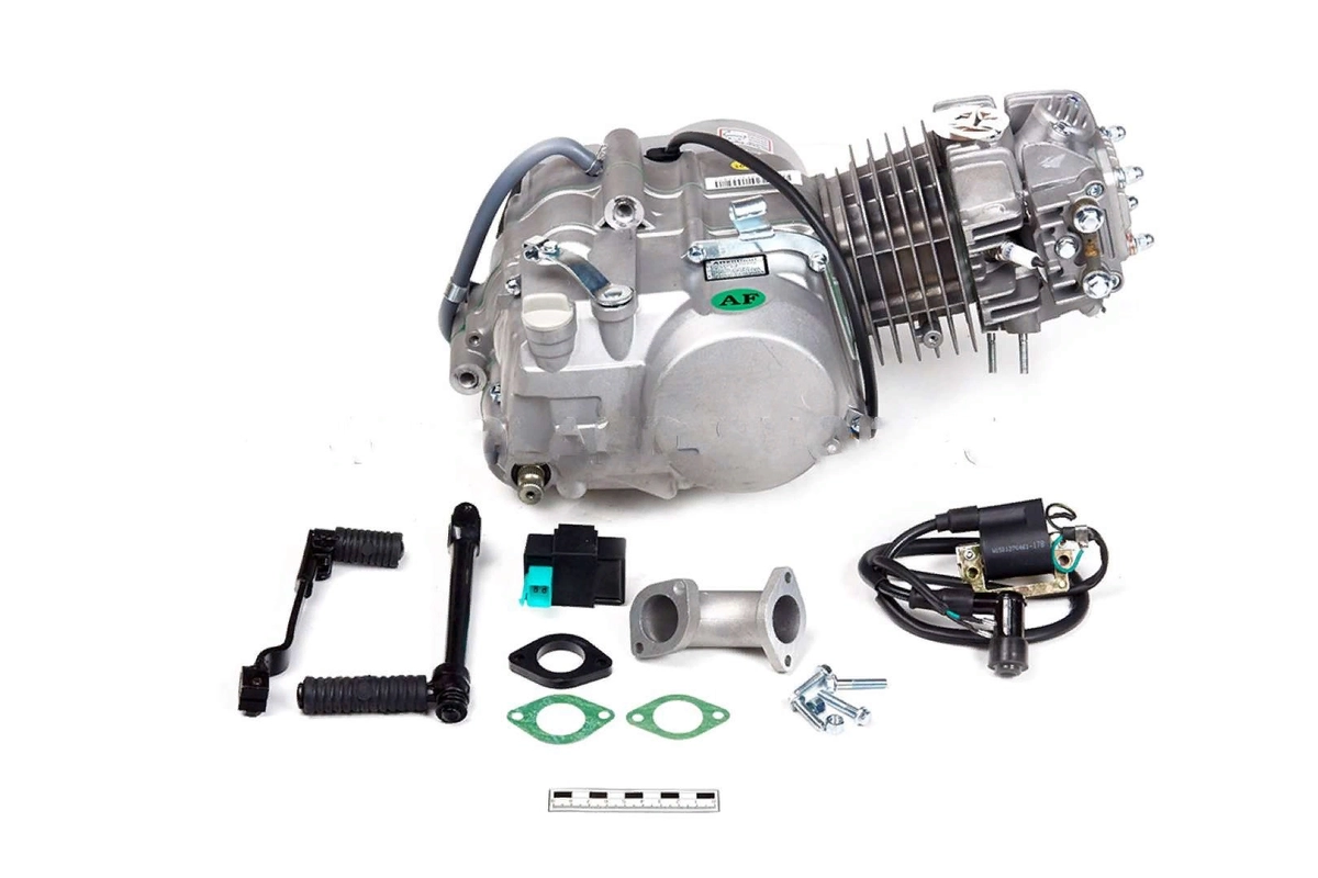 Двигатель YX-140 156FMJ TTR механика