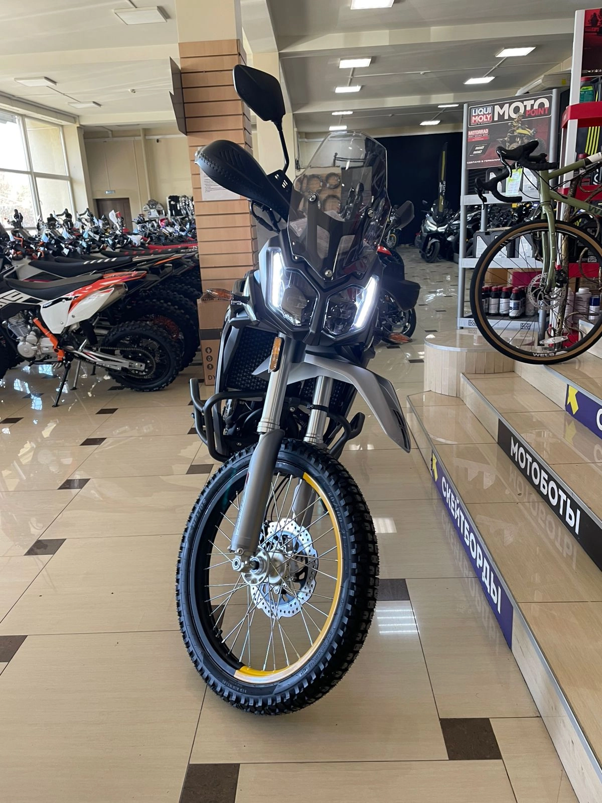 Мотоцикл VOGE 300 Rally Classic