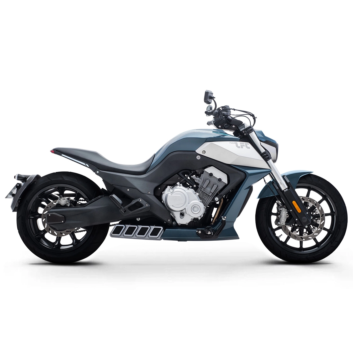 Мотоцикл Benda LFC 700