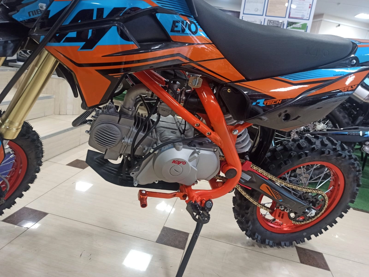 Питбайк KAYO EVOLUTION YX140EM 17/14 KRZ