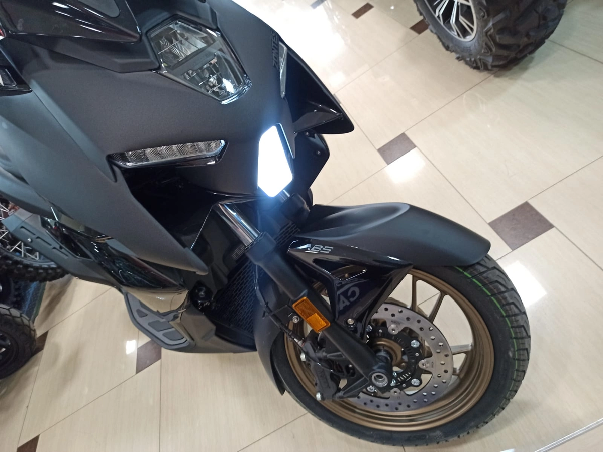Скутер Zontes ZT350-M