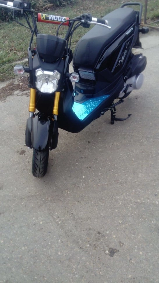 Скутер Vento Naked 50 (150) TMEC50QT-9A
