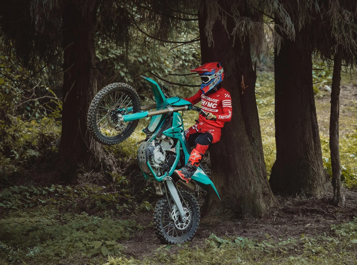 Мотоцикл KOVE MX 250
