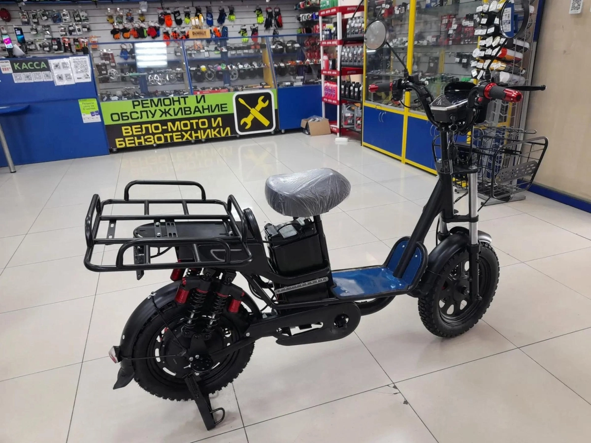 Электроскутер Руссбайк Monster R10’’ 60В, 20А/ч, 240Вт 