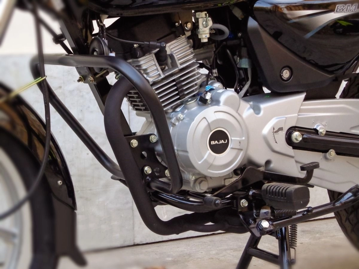 Мотоцикл BAJAJ Boxer BM 150