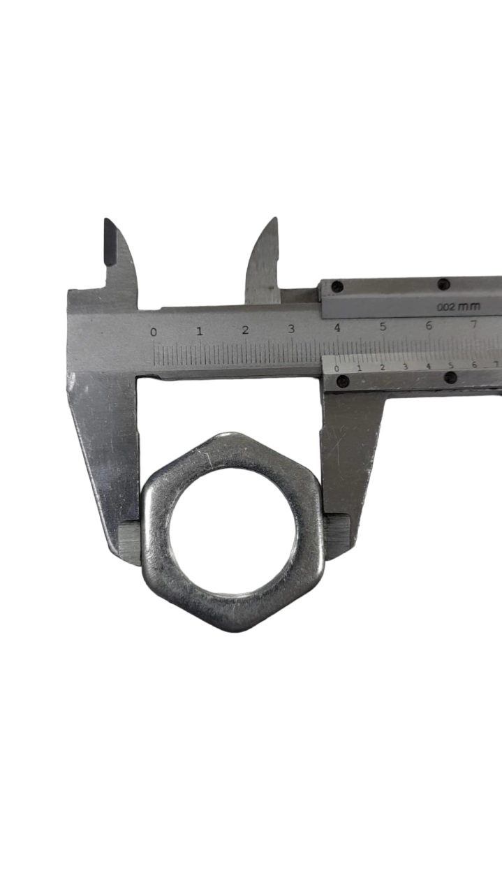 Гайка заднего вариатора сцепления