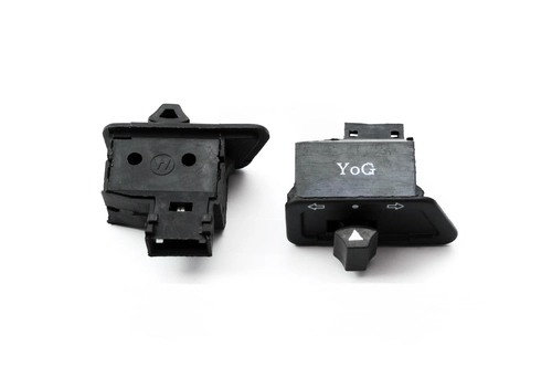 Кнопка руля (повороты) 4T GY6 50-150 узкая