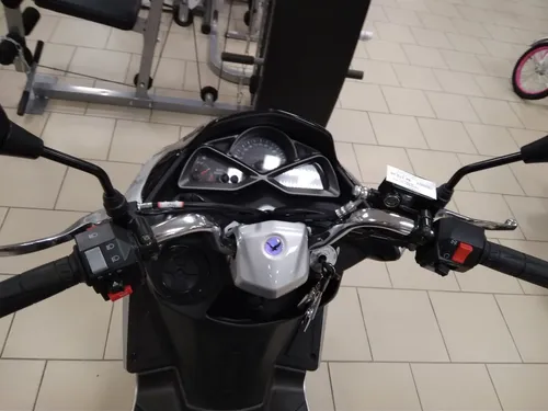 Скутер Millenium Force 15