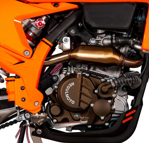 Мотоцикл Regulmoto SIX DAYS с ПТС