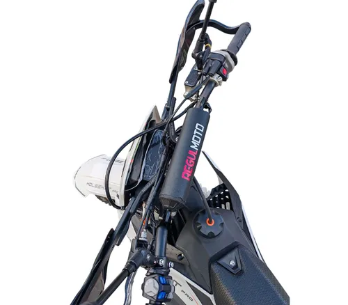 Мотоцикл Regulmoto Holeshot 300 pro (ZS PR300 PRO)