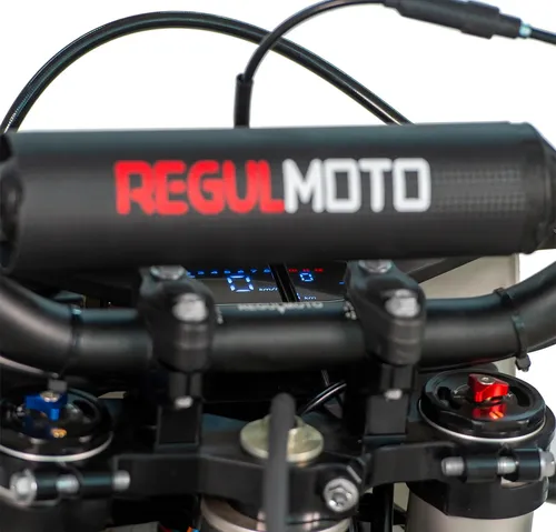 Мотоцикл Regulmoto Crosstrec 300