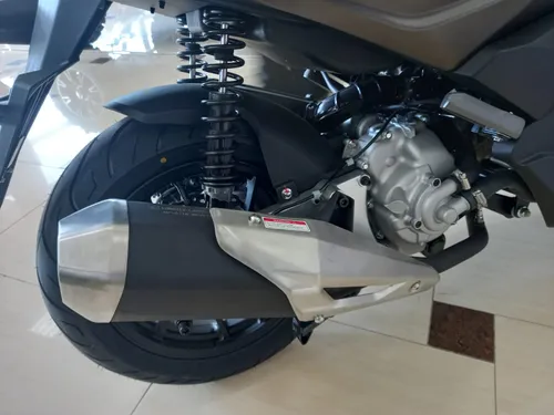 Скутер Regulmoto ELEMENT 300CC EFI