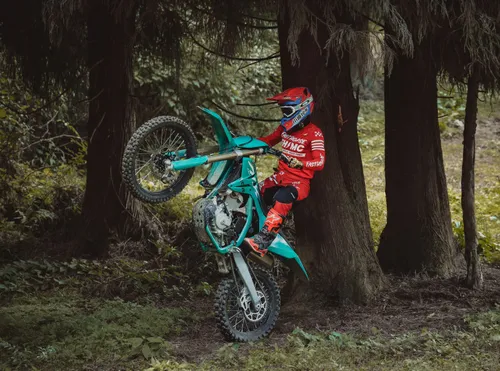 Мотоцикл KOVE MX 250